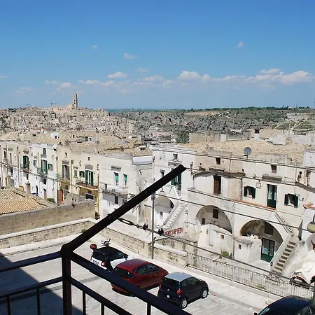 Domus Clara Matera